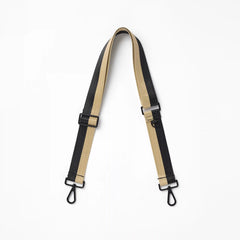 The Strap | Le Voyageur