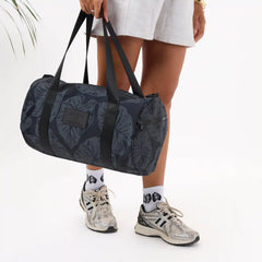 Keep It Light Sporty Duffle | Kalo