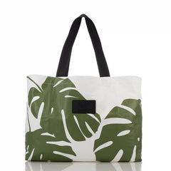 Holo Holo | Monstera