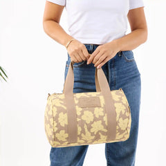 Keep It Light Stubby Duffle | Puakenikeni Buds