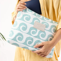 MAX Pouch | Party Wave