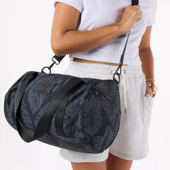 Keep It Light Sporty Duffle | Kalo