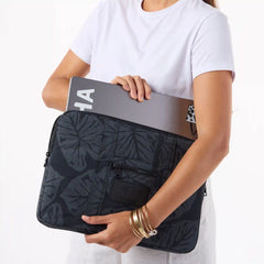 Keep It Light Laptop Case 16 Inch | Kalo