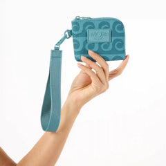 Go-To Wristlet | Party Wave